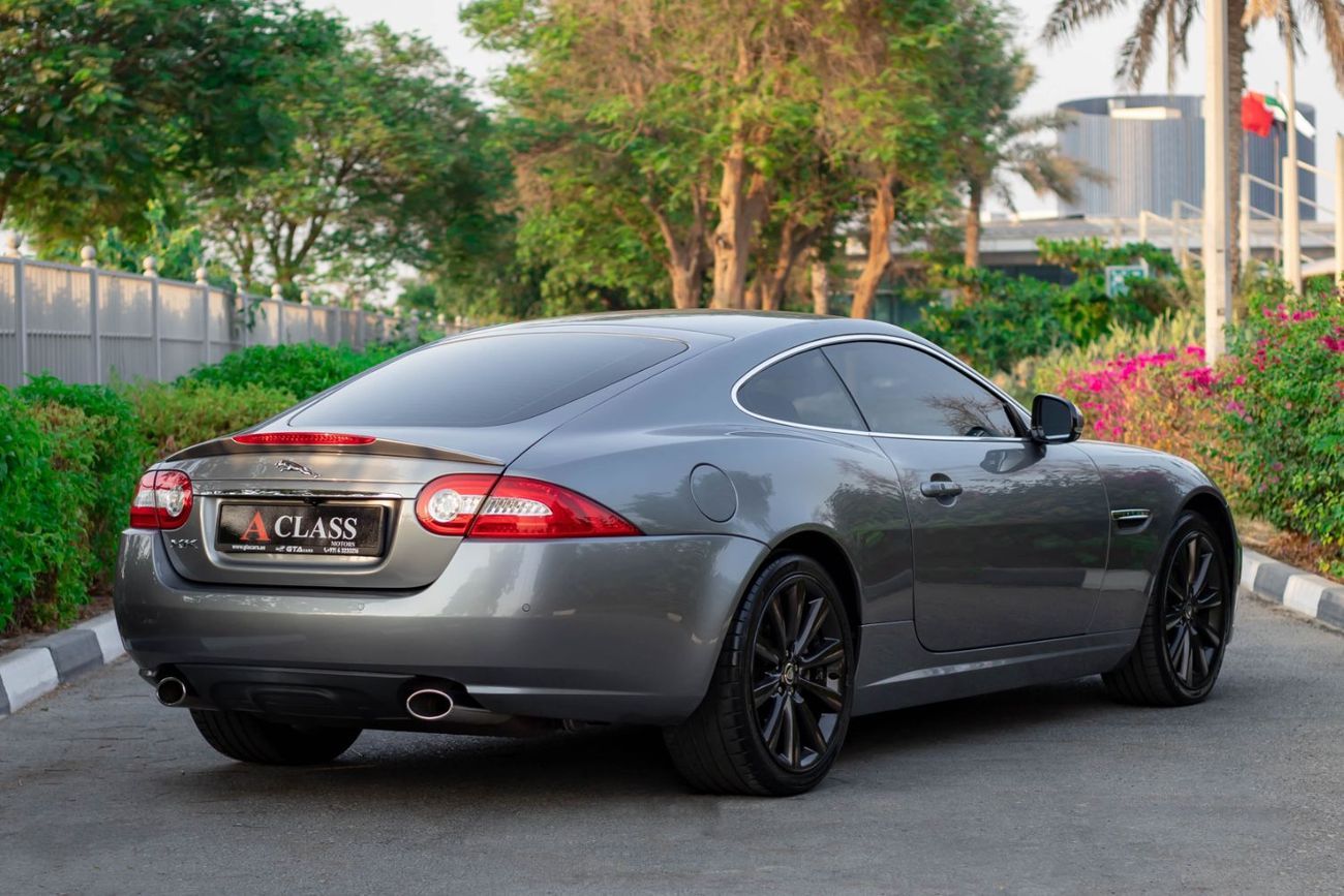 جاكوار XK Engine: 5.0L V8 | Power: 385 HP @ 6,500 RPM | Torque: 380 lb-ft @ 3,500 RPM