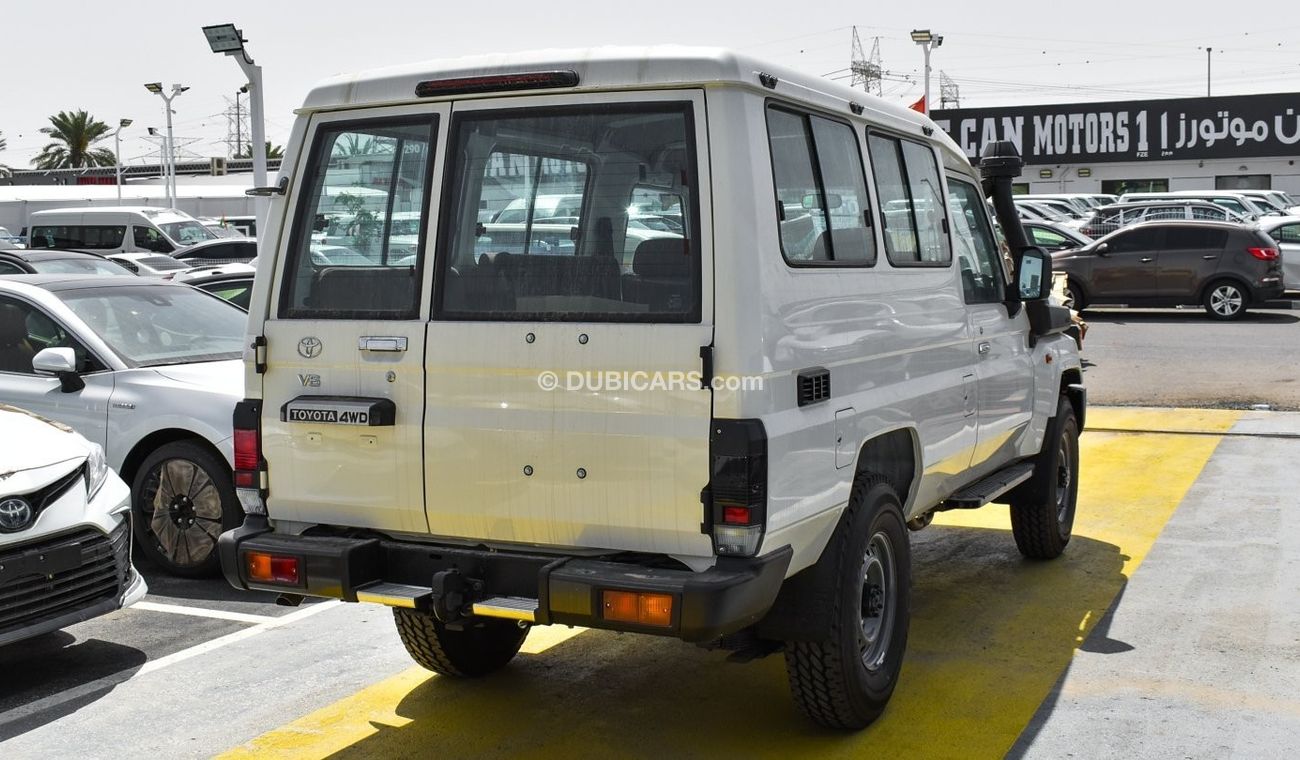 Toyota Land Cruiser 70 4.0L V6 Petrol