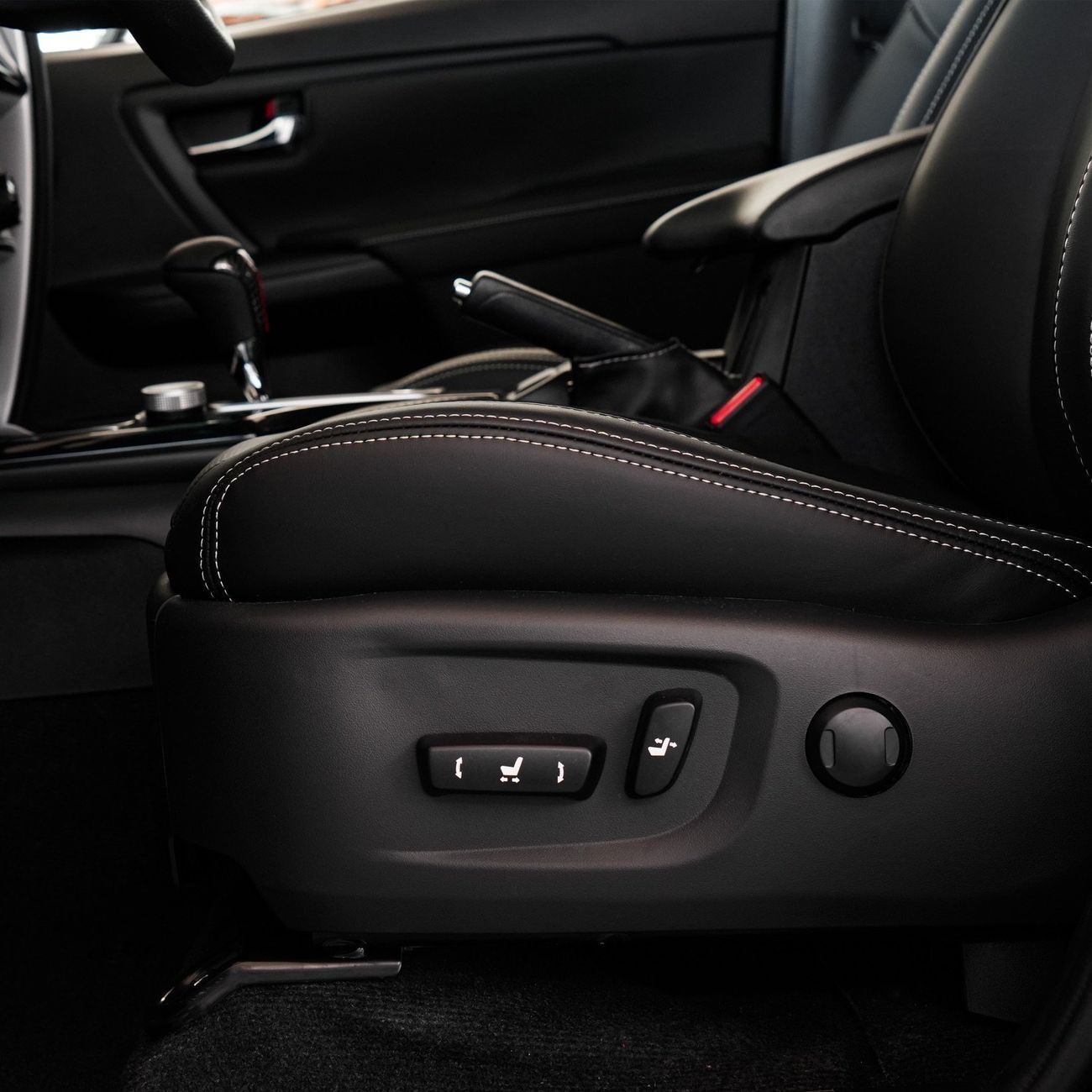 Toyota Fortuner Fortuner 2.7 GR || 2026