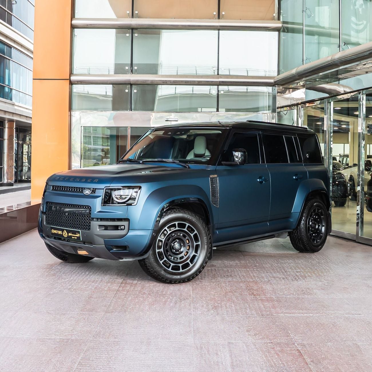 Land Rover Defender 110 OCTA EDITION ONE P635