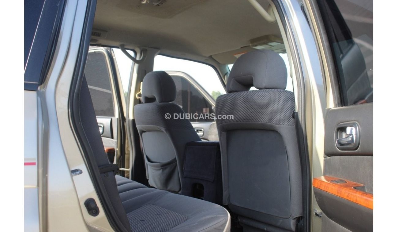 نيسان باترول سفاري نيسان سفاري 2010