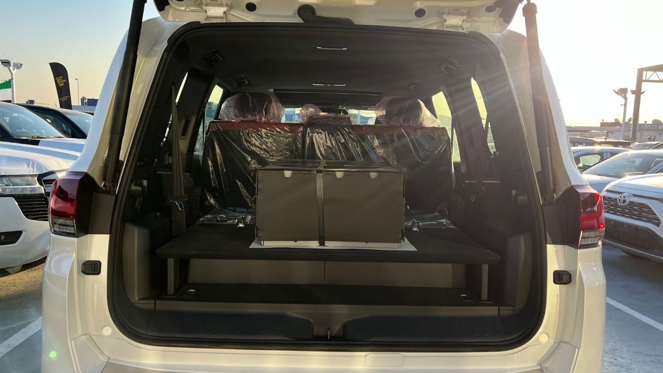 تويوتا لاند كروزر TOYOTA LAND CRUISER VXS 3.5TWIN TURBO HYBRID 2025 BRAND NEW