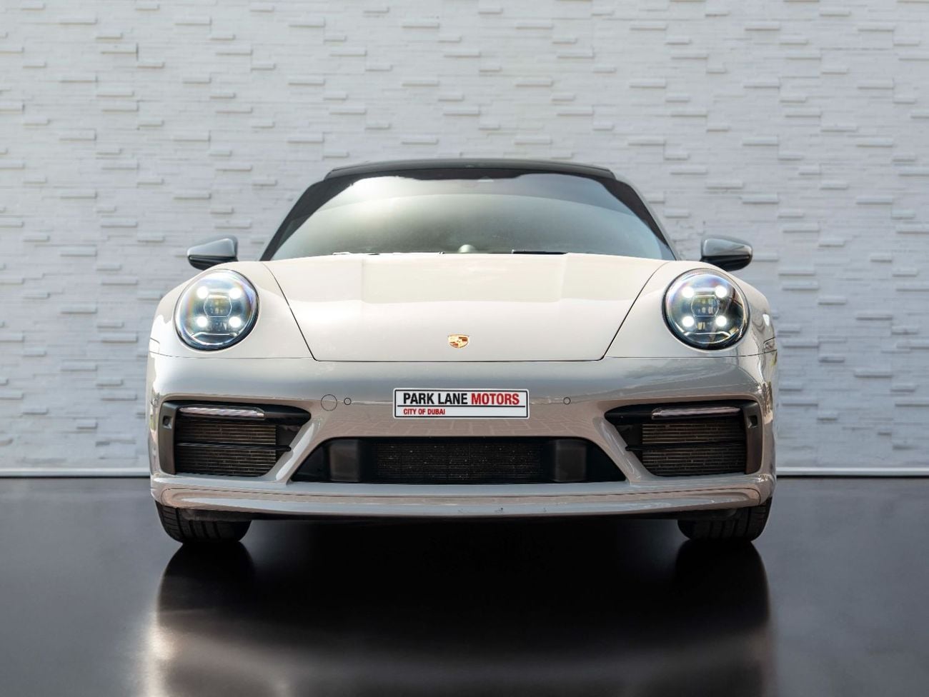 بورش 911 Carrera 3.0L (444 HP) Coupe