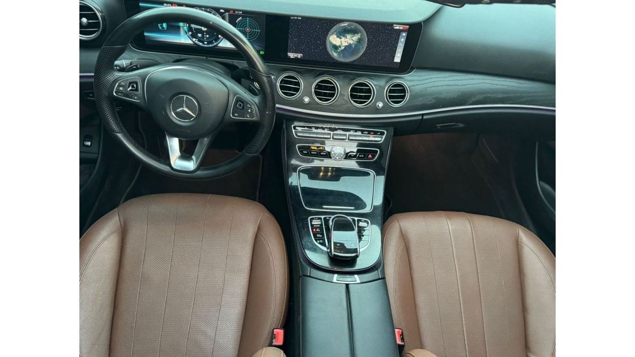 Mercedes-Benz E300 Std