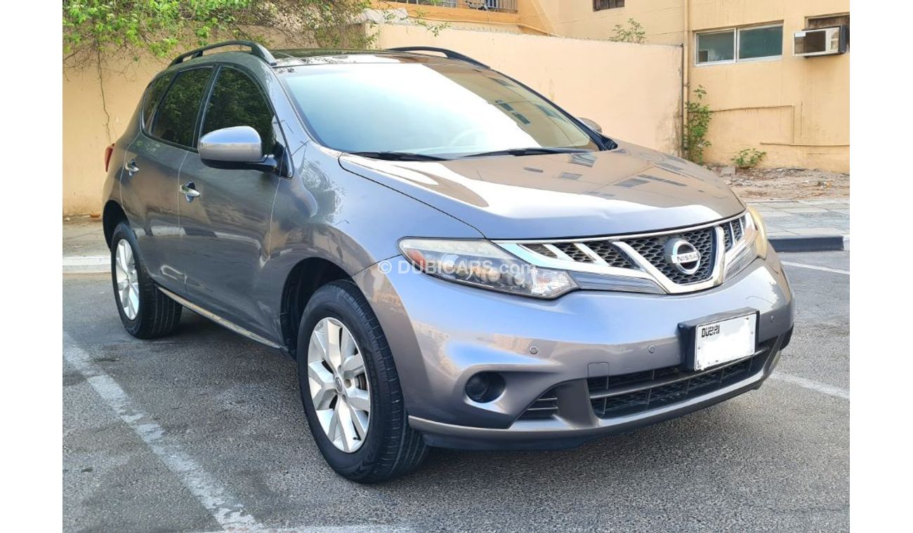 Nissan Murano URGENT SALE NISSAN MURANO 2015 SL FULL OPTION  . SUNROOF  . KEYLESS ENTRY KEYLESS START