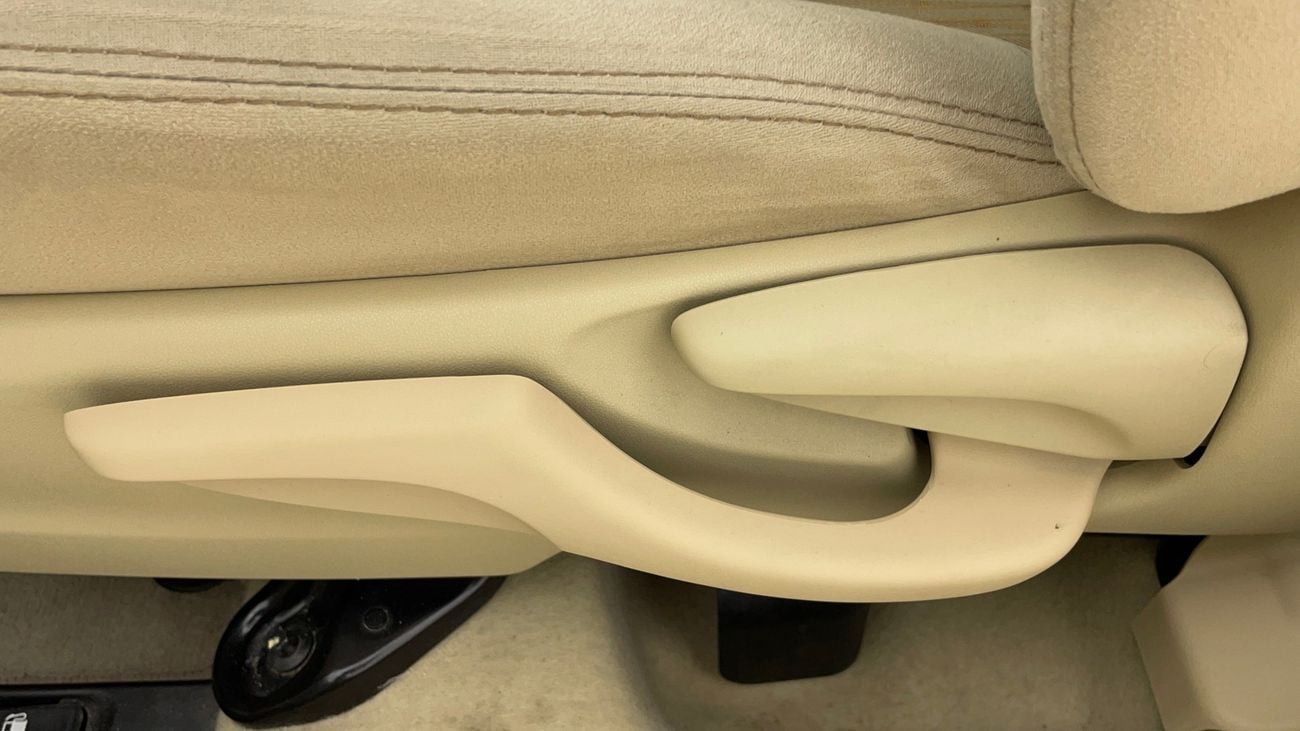 تويوتا يارس SE 1.5 | بدون دفعة مقدمة | اختبار القيادة في المنزل