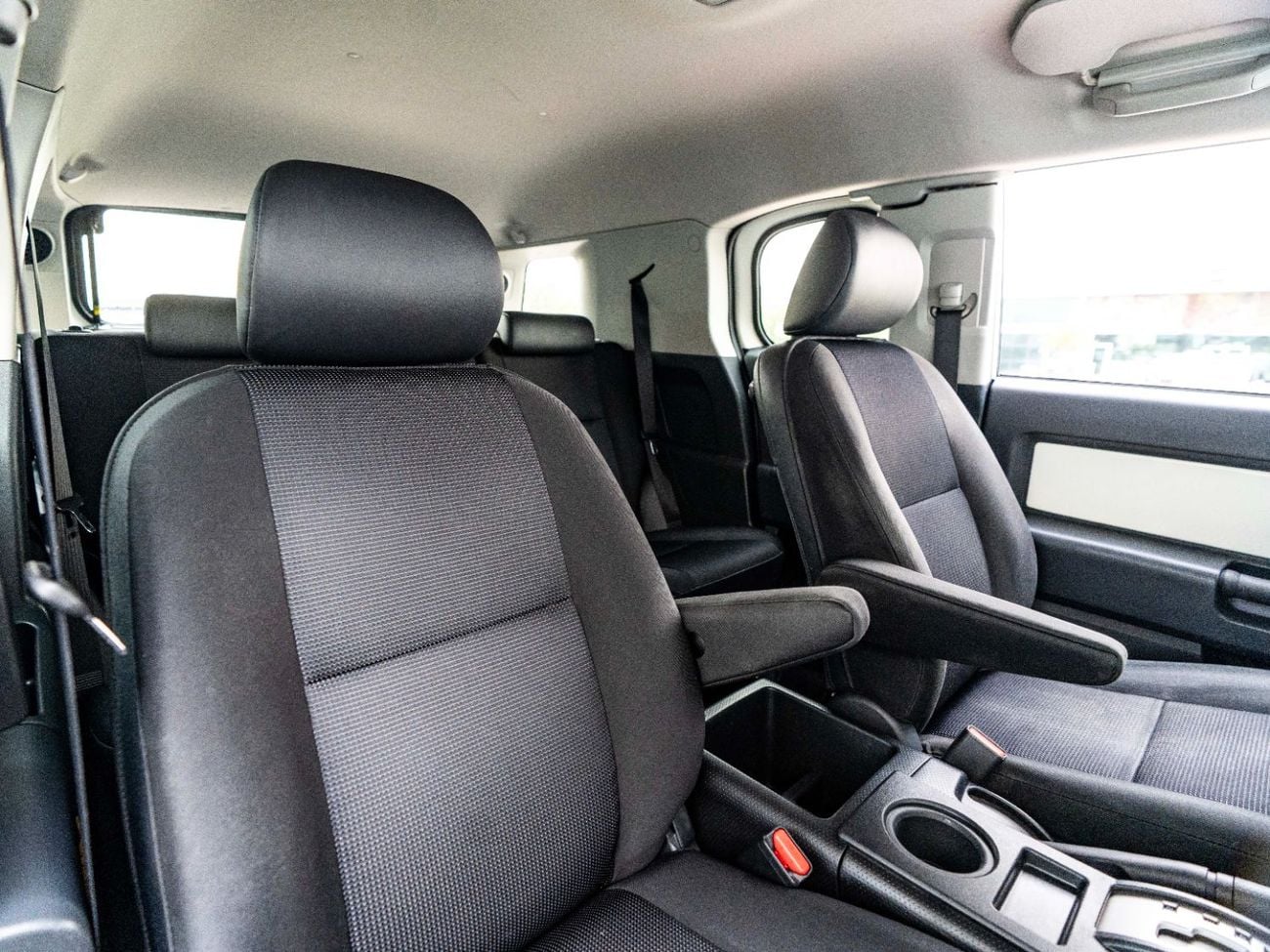 تويوتا إف جي كروزر GXR 4.0L A/T