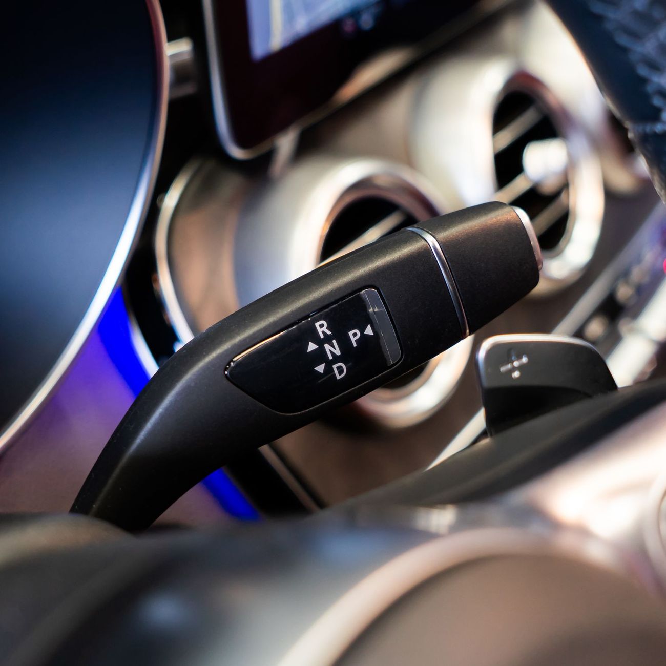 مرسيدس بنز C 200 AED 1,877 pm • 0% Downpayment • Mercedes C200 • 1 Year Warranty