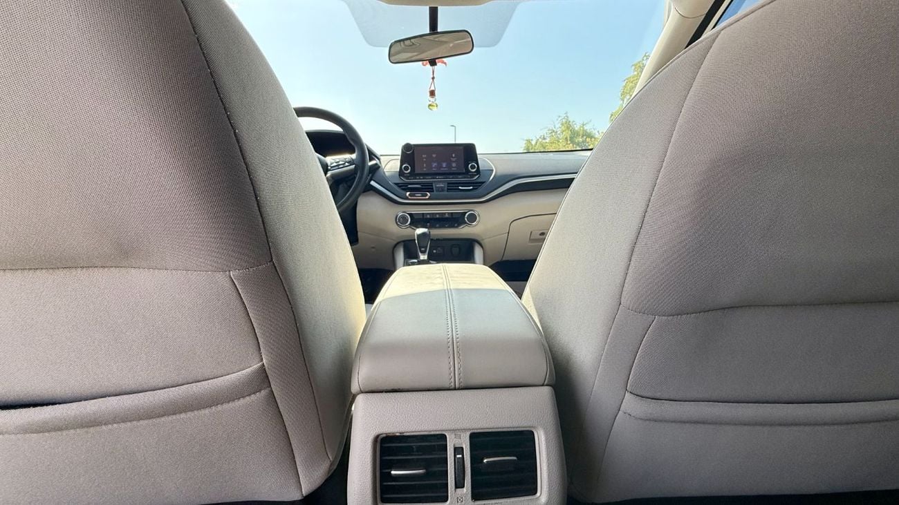 Nissan Altima S 2.5L