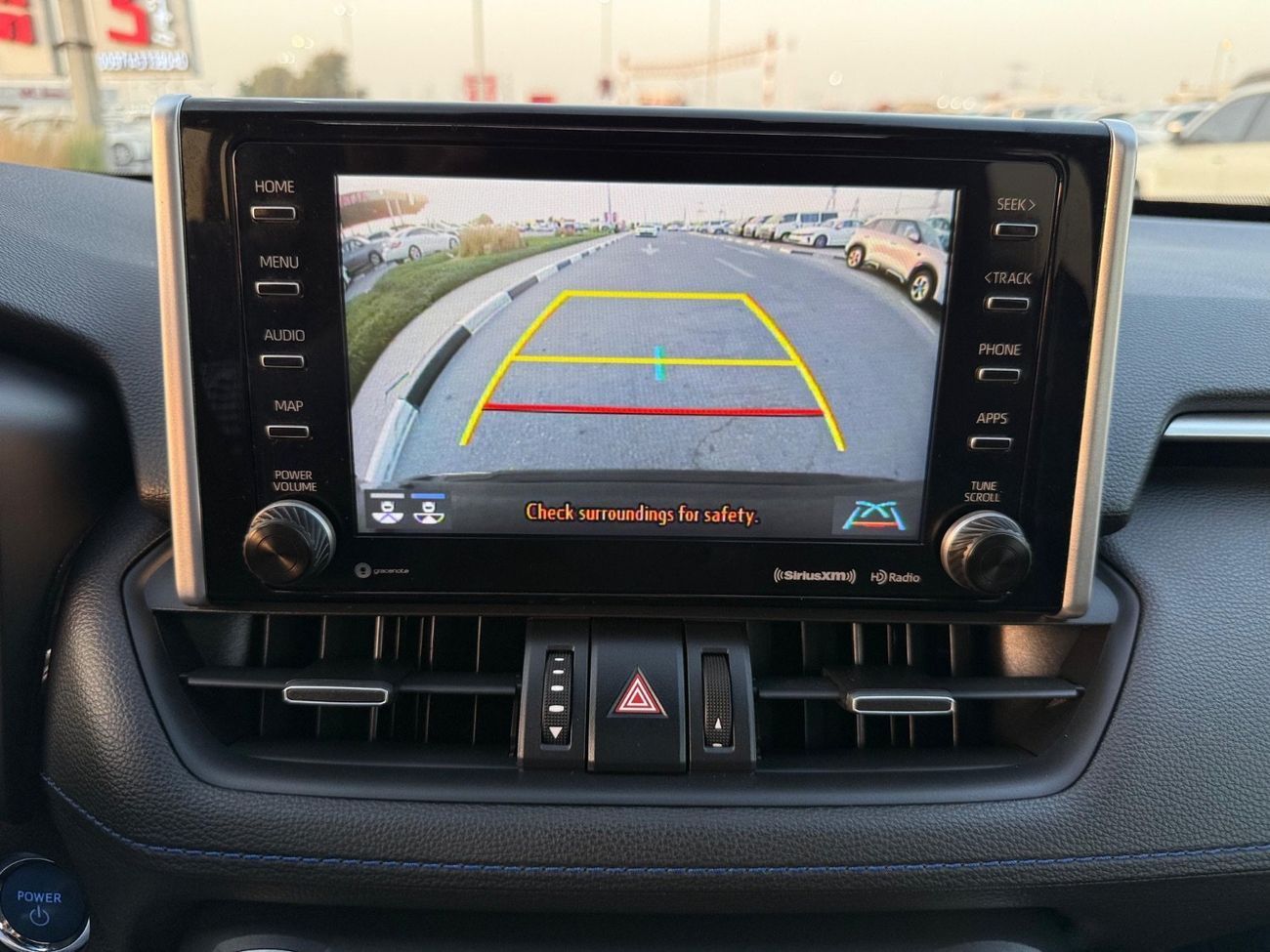 Toyota RAV4 XSE Hybrid Full Option