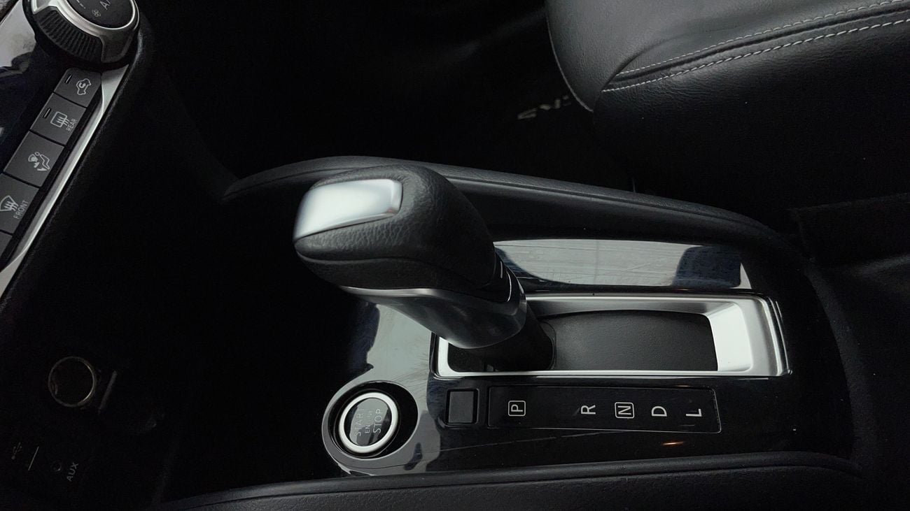 Nissan Kicks SL 1.6 | Zero Down Payment | Free Home Test Drive