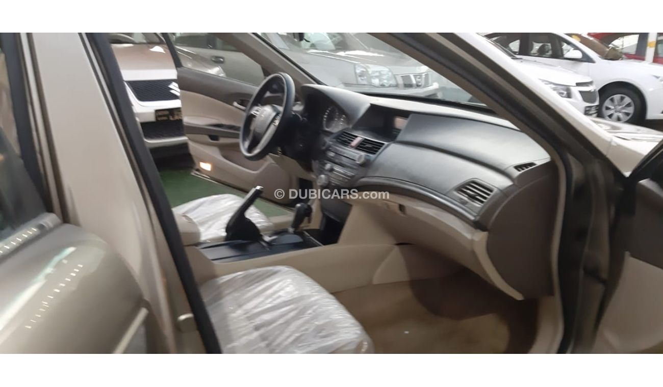 Honda Accord Gulf - accident-free - in excellent condition, you do not need any expenses