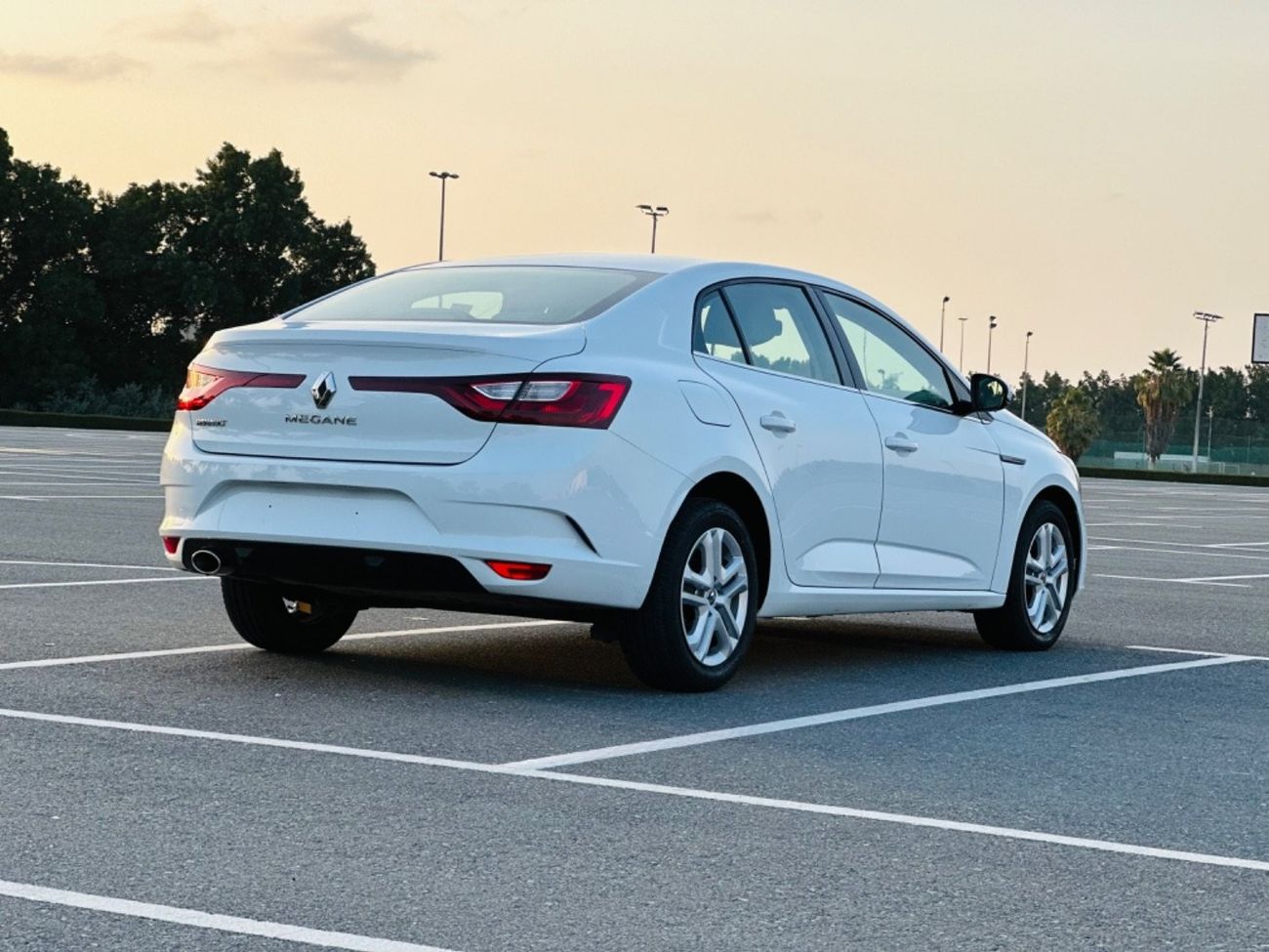 Renault Megane LE RENAULT MEGAN MODEL 2020 GCC SPACE