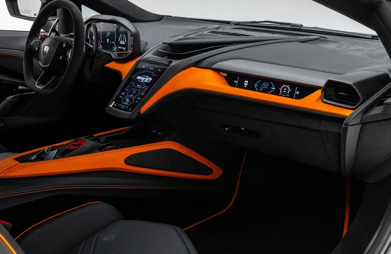 لامبورغيني ريفويلتو 6.5L V12 Naturally Aspirated Engine + eMotor | Warranty