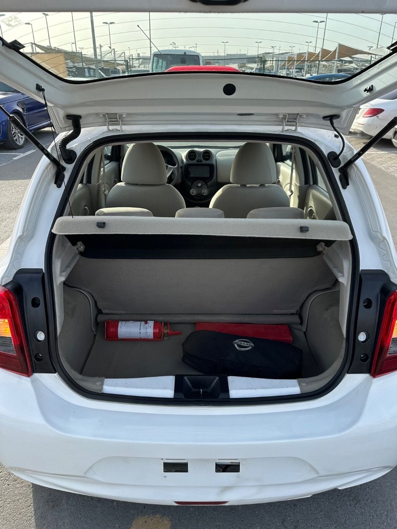 Nissan Micra SV 1.5L (100 HP)