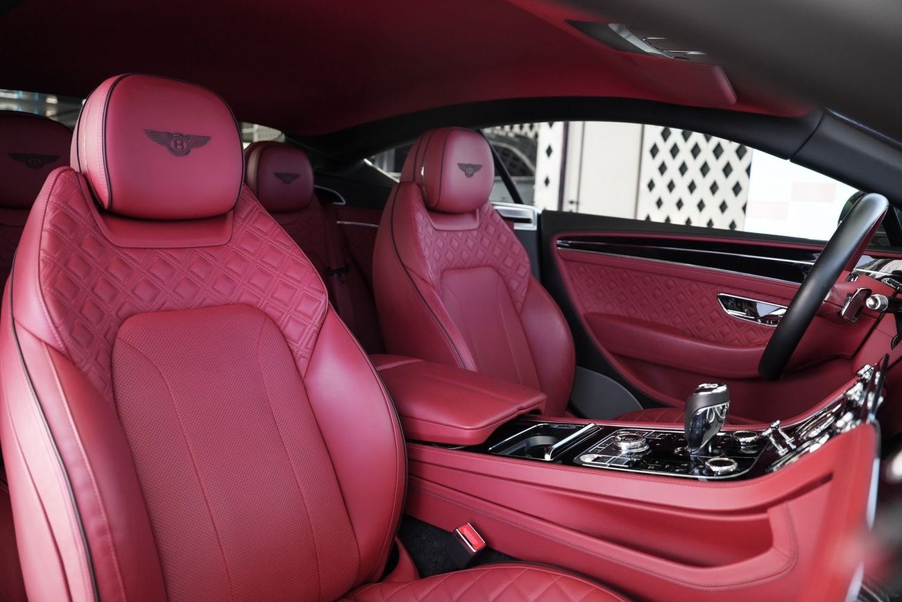 بنتلي كونتيننتال جي تي 6.0L W12 (626 HP)