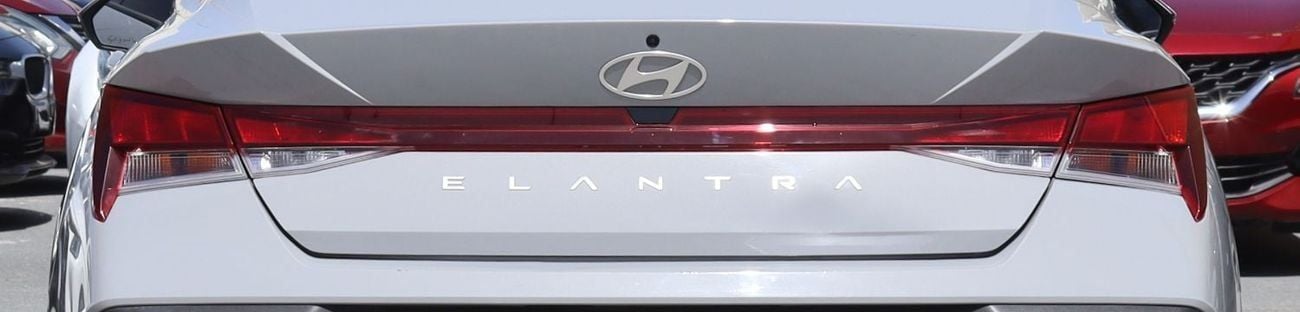 Hyundai Elantra Smart 1.6L Hyundai Elantra 2024 - GCC - Accident-Free - 1.6L - Excellent Condition Inside and Out