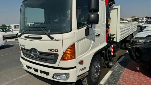 Hino 500 HINO 500 SERIES 1221 with cargo box and winch 5.8 Tons Diesel manual Zero KM