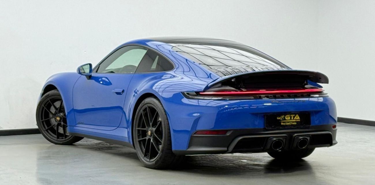 Porsche 911 *Brand New* 2025 Porsche 911 Carrera 4 GTS, 2026 Porsche Warranty, Fully Loaded, Delivery Kms, Euro