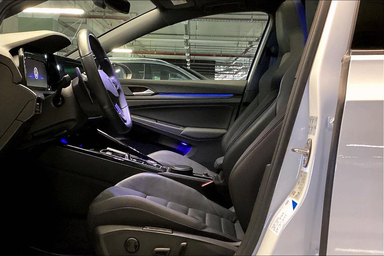 فولكس واجن جولف ار R | شامل الضمان | 0 ﺪﻔﻋﺓ ﺃﻮﻟﻯ