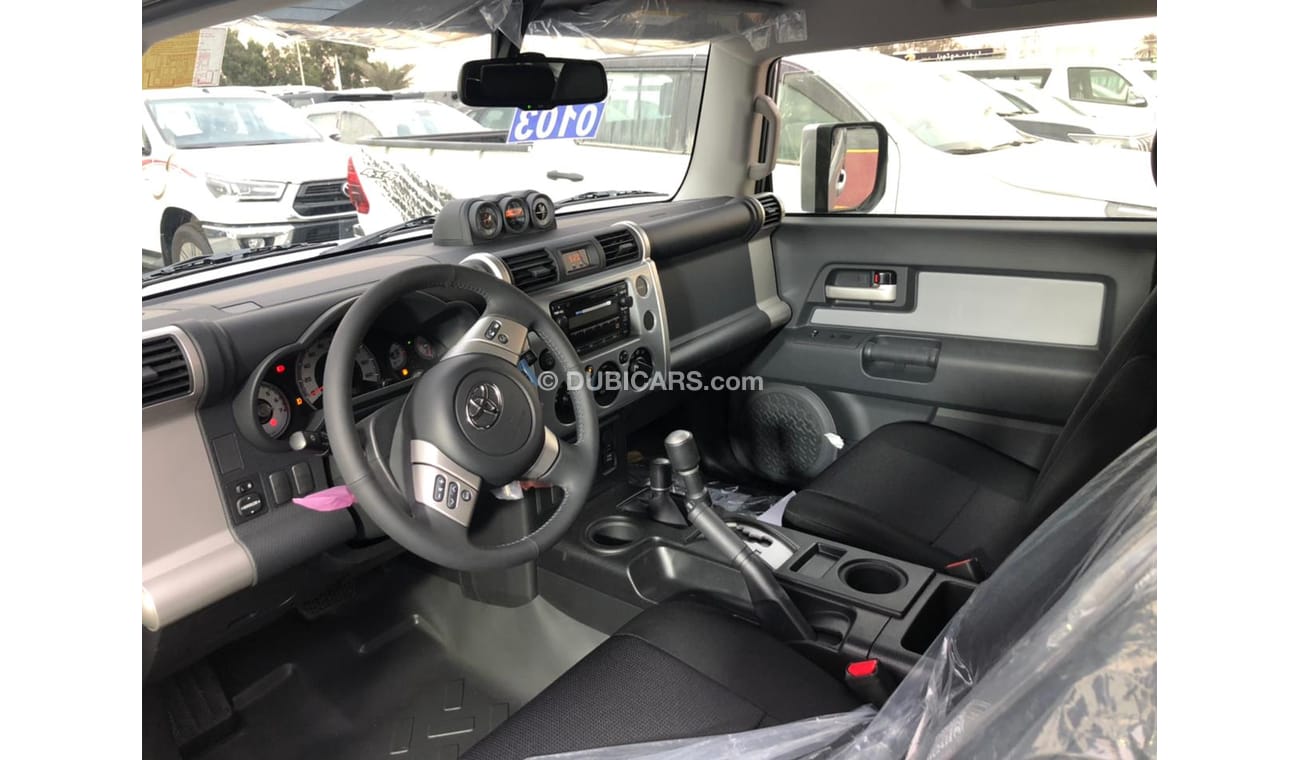 تويوتا إف جي كروزر FJ CRUISER, 4.0 L, SUV, 5 DOORS, 2021 MODEL