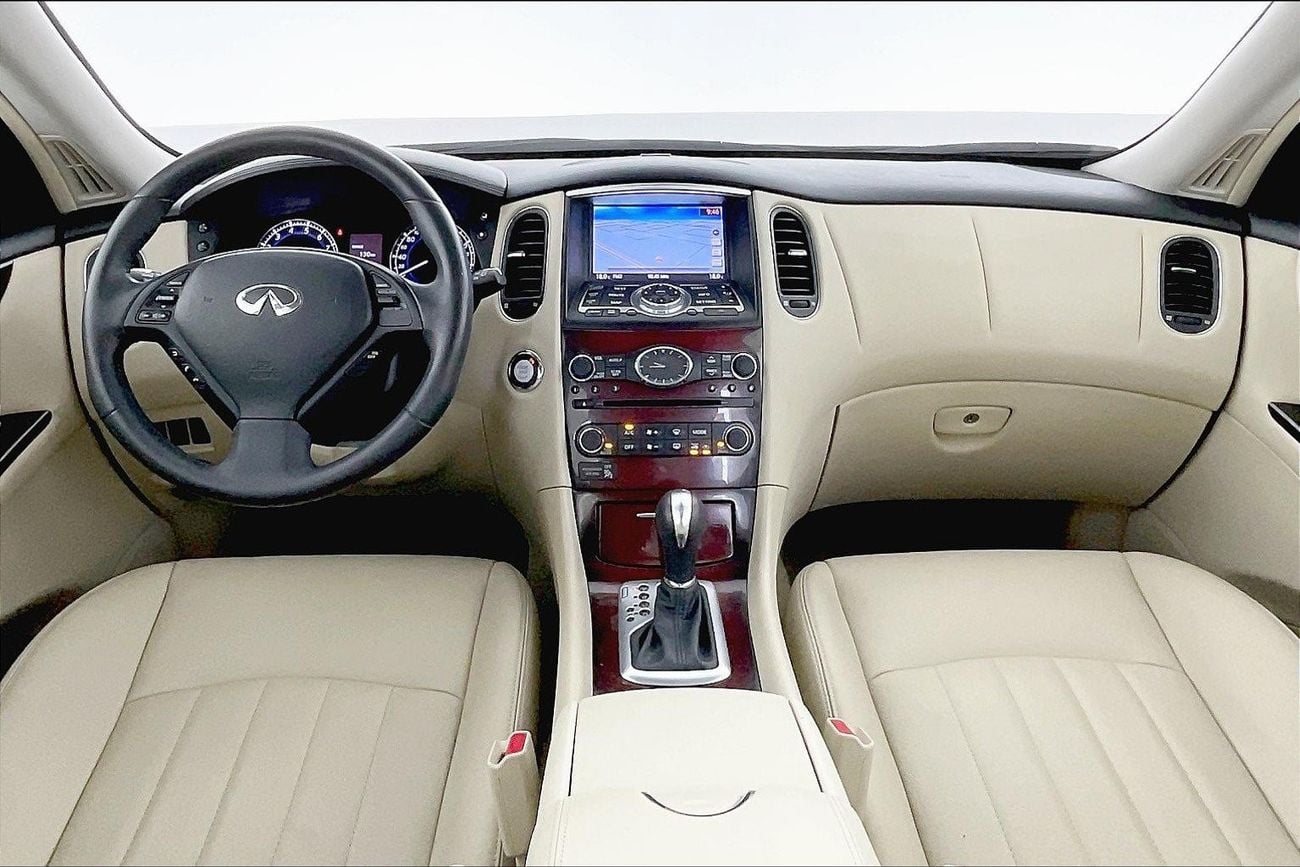Infiniti QX50 Luxury