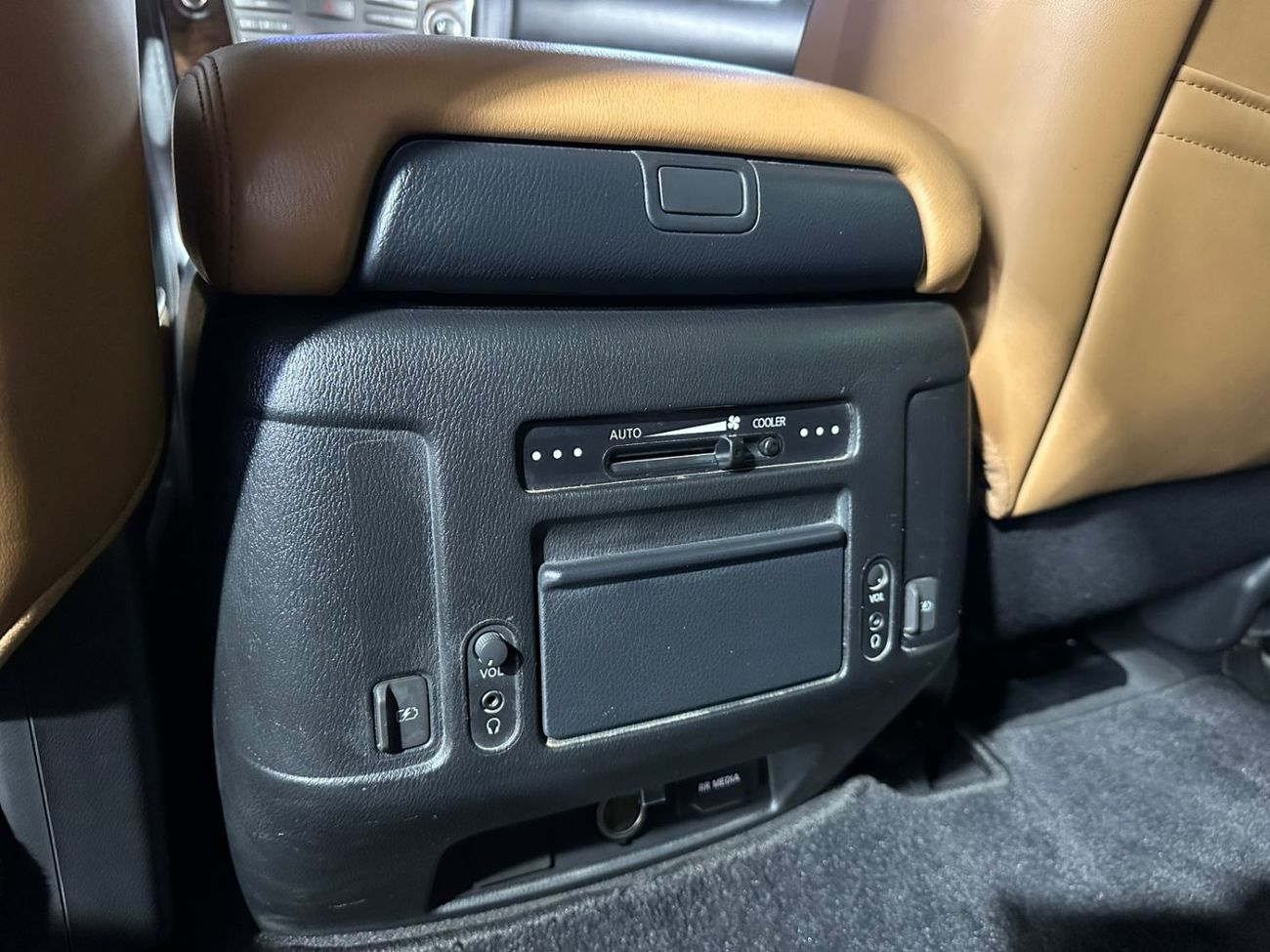 نيسان باترول LE Titanium 5.6L