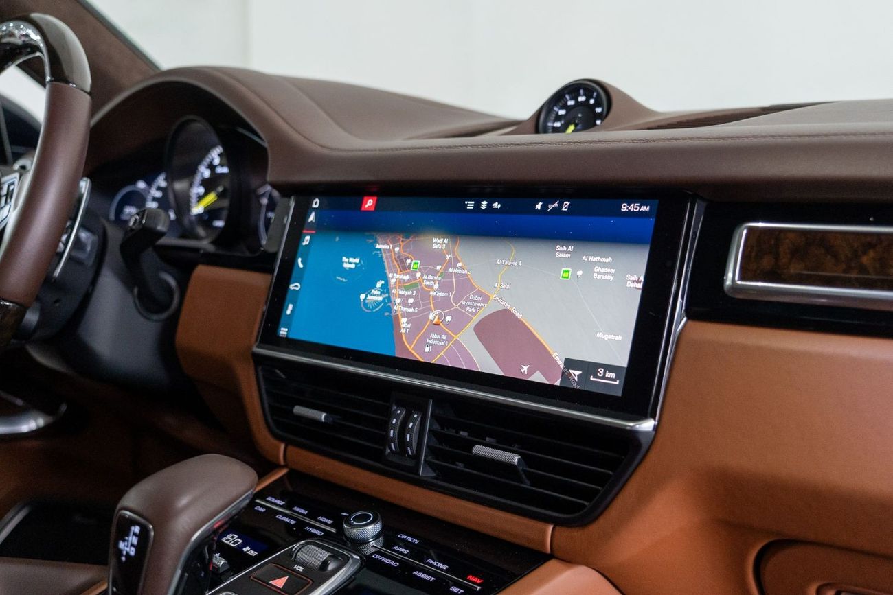 Porsche Cayenne 2020 Porsche Cayenne Coupe Turbo S E Hybrid / Porsche Warranty