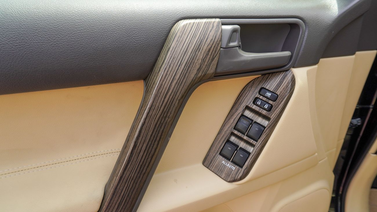 تويوتا برادو VXR 4.0L V6