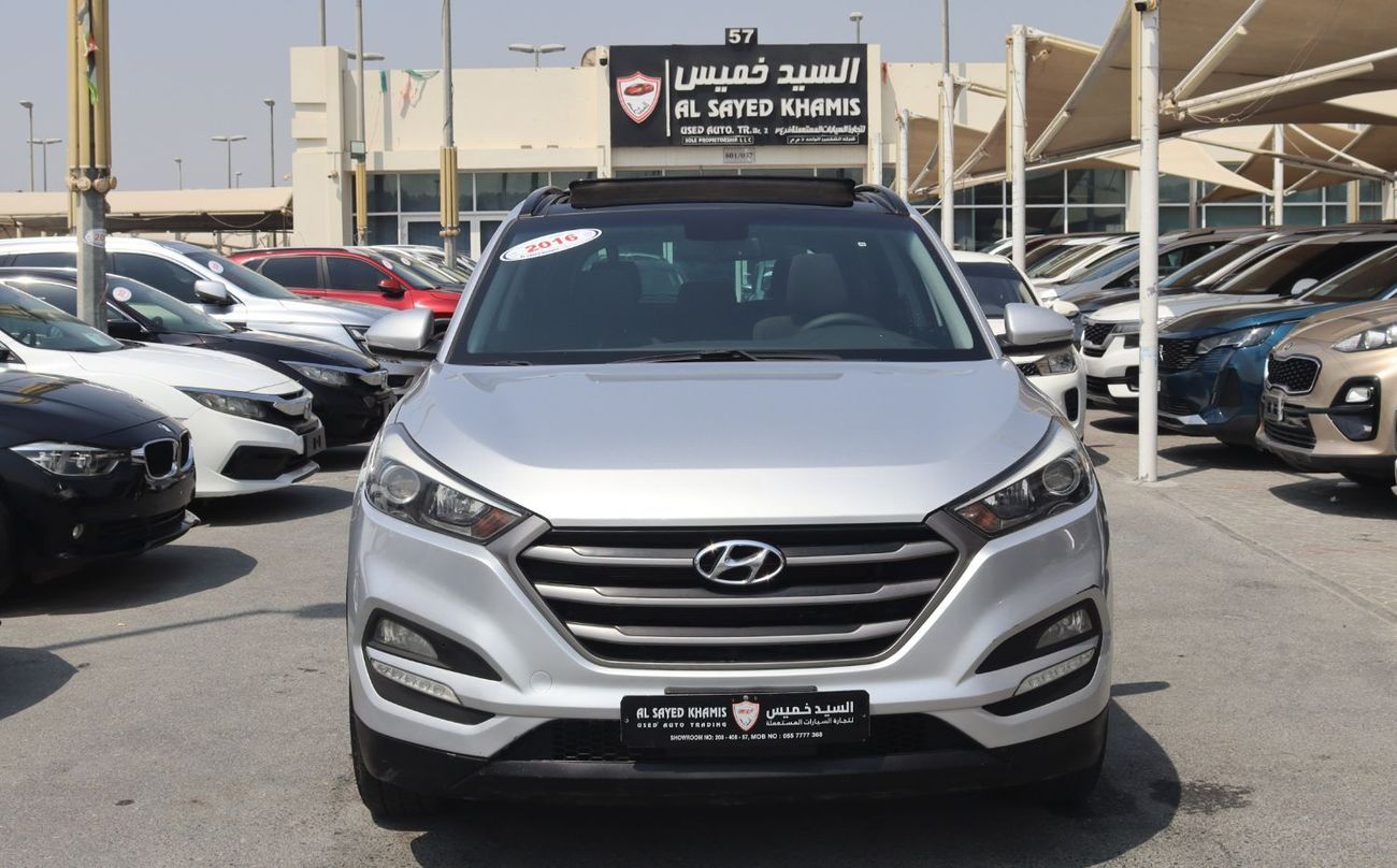 هيونداي توسون هيونداى توسان - 2016 - دفع رباعي - خليجي - بحالة ممتازة - محرك 2400 - السعر 33000 - كم 170000