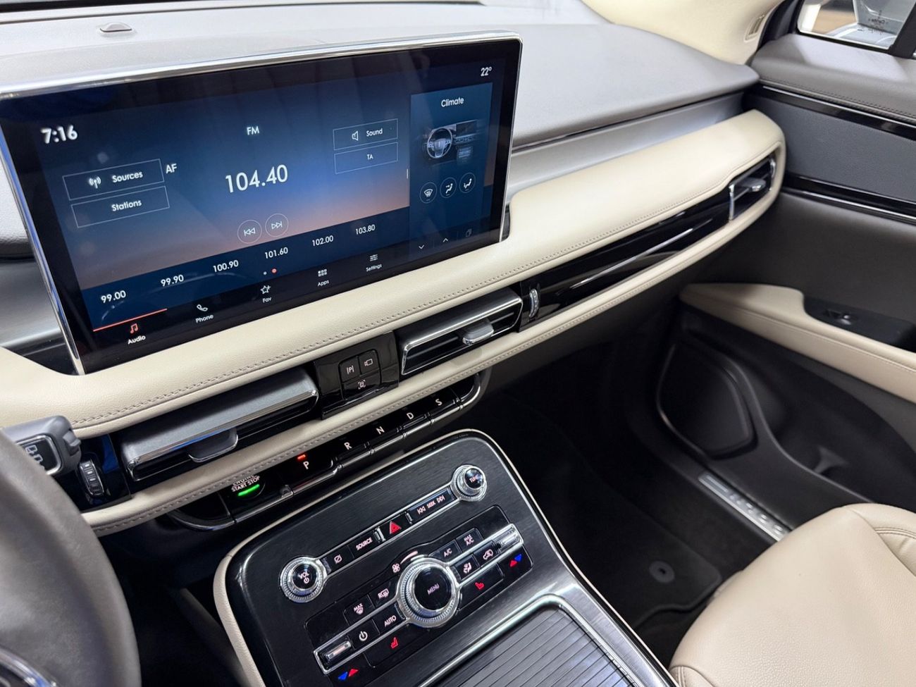 لينكولن ناوتيلوس Select 2.7L