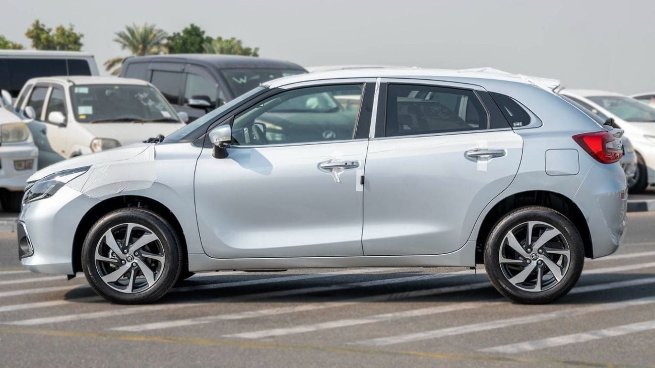 Toyota Starlet (LHD) TOYOTA STARLET 1.5P AT MY2023 - SILVER