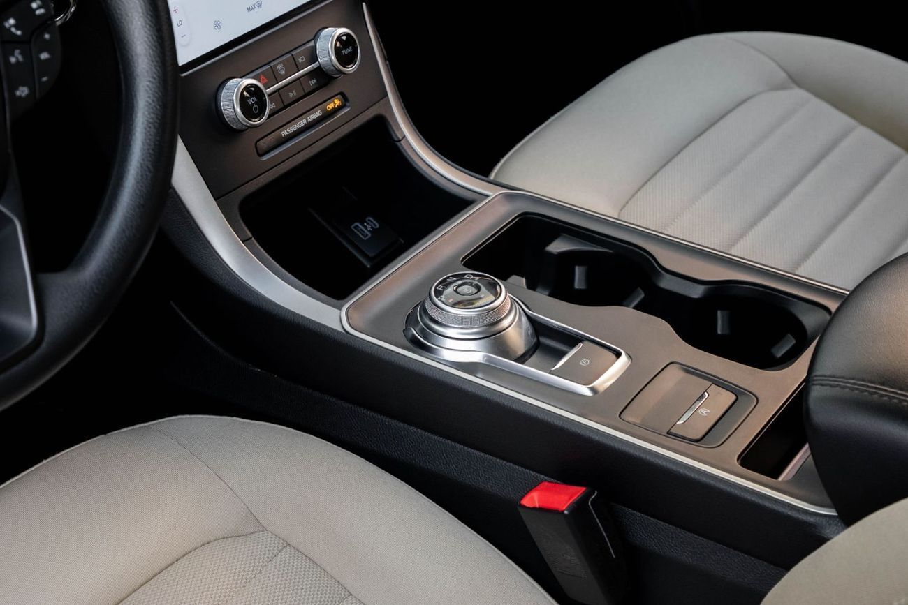 Ford Edge Edge SE | 1,724 P.M | 0% Downpayment | AL TAYER WARRANTY / SERVICE