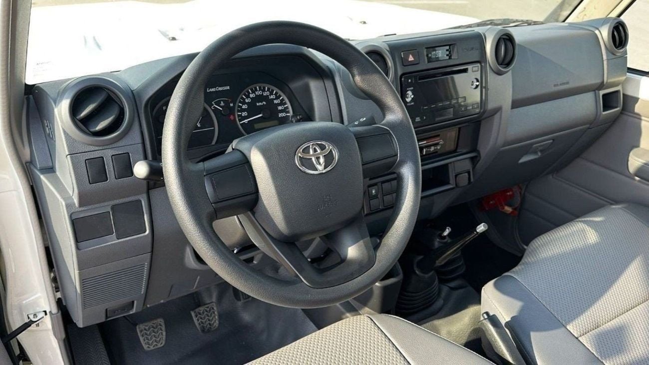 تويوتا لاند كروزر بيك آب  4.2L V6 DIESEL 2024