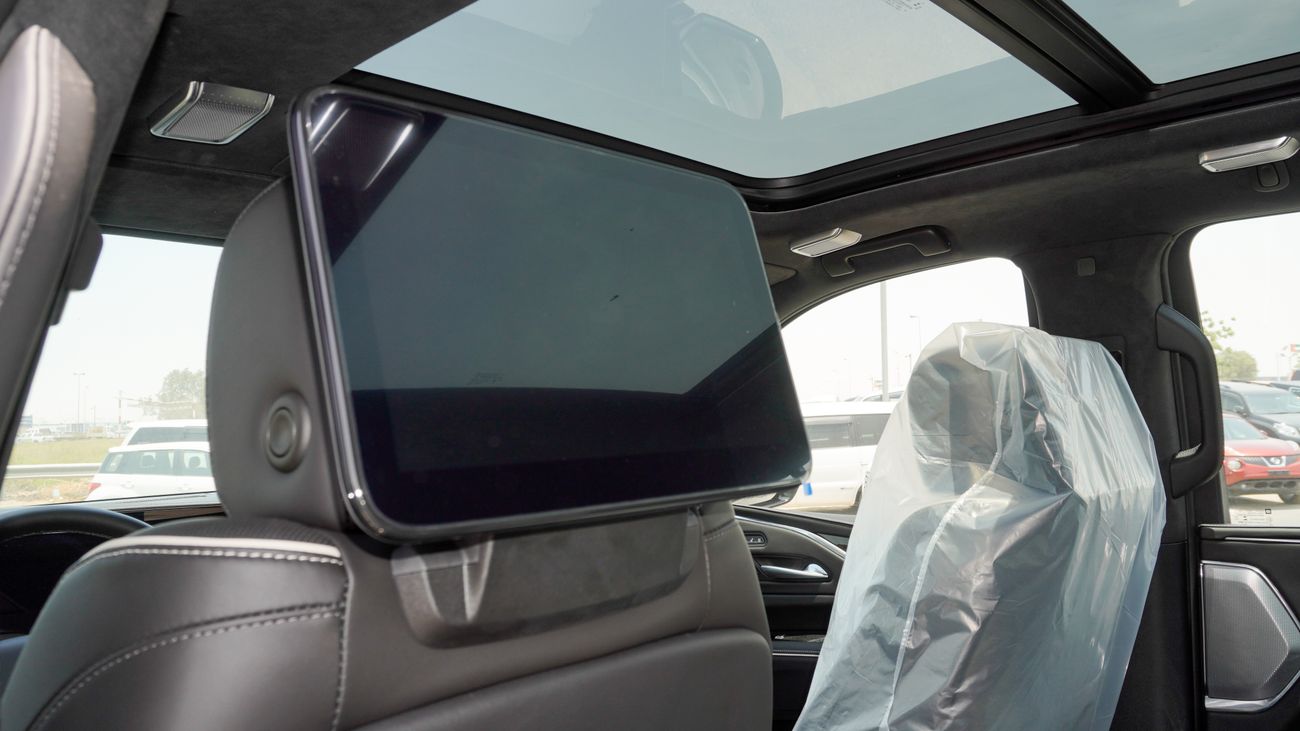 Cadillac Escalade 600