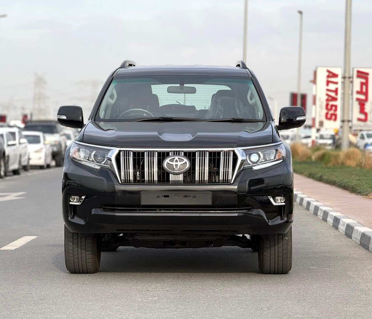تويوتا برادو Toyota prado 2016model Modified 2022MODEL.8 diesel automatic colour Black Transmission Automatic Int