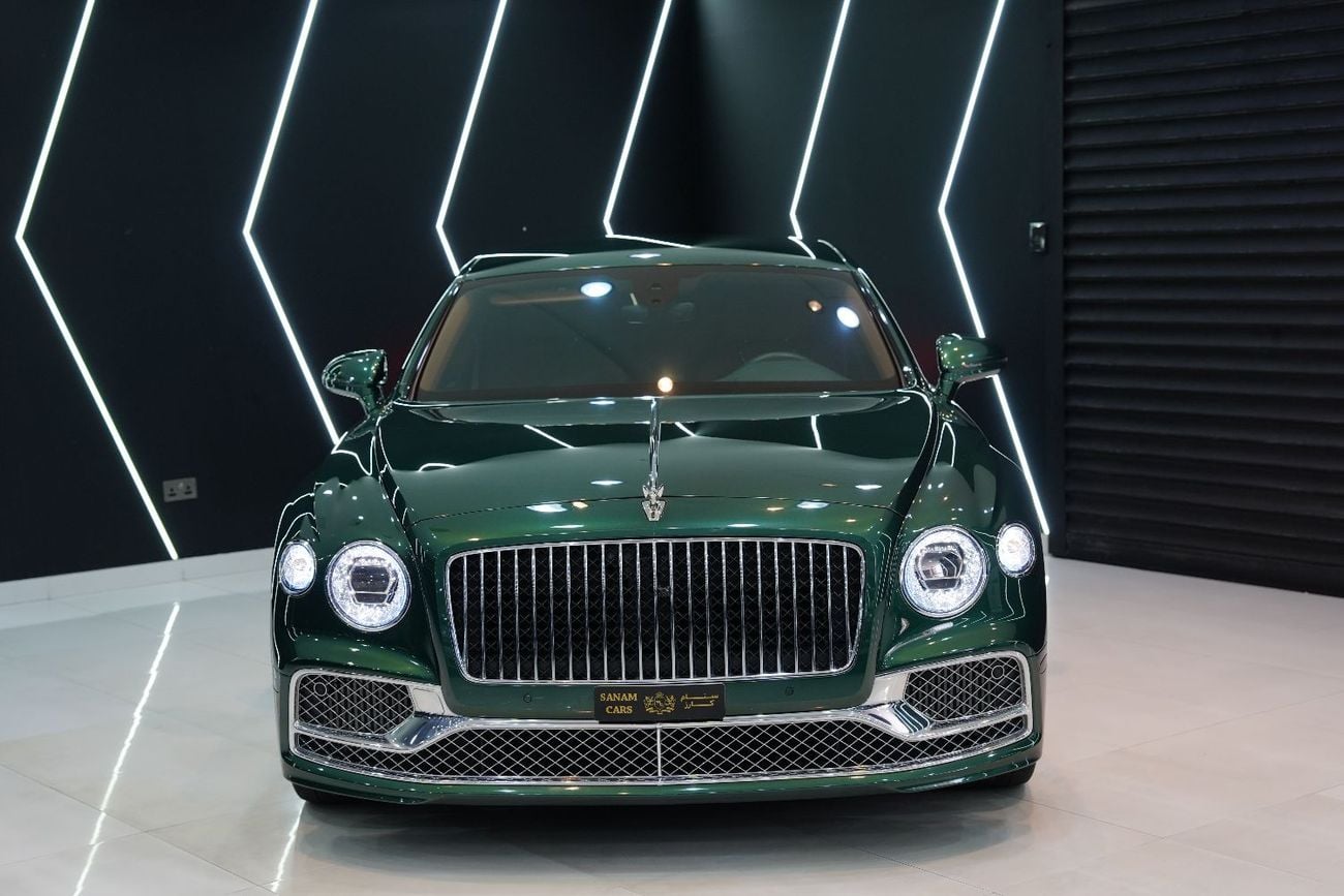 Bentley Flying Spur V8 , Mulliner Driving Specs, Rare Green, Rear Touchscreen!!