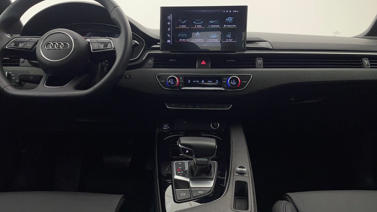 أودي A4 35 TFSI S LINE 2 | بدون دفعة مقدمة | اختبار القيادة في المنزل