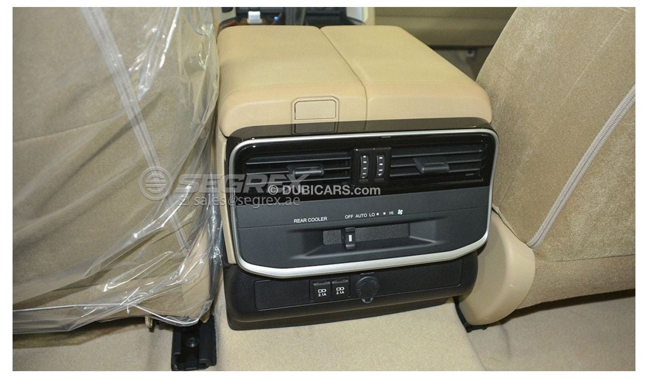 Toyota Land Cruiser Land Cruiser (300 Series) GXR 3.5L TWIN TURBO Petrol, 4WD AT