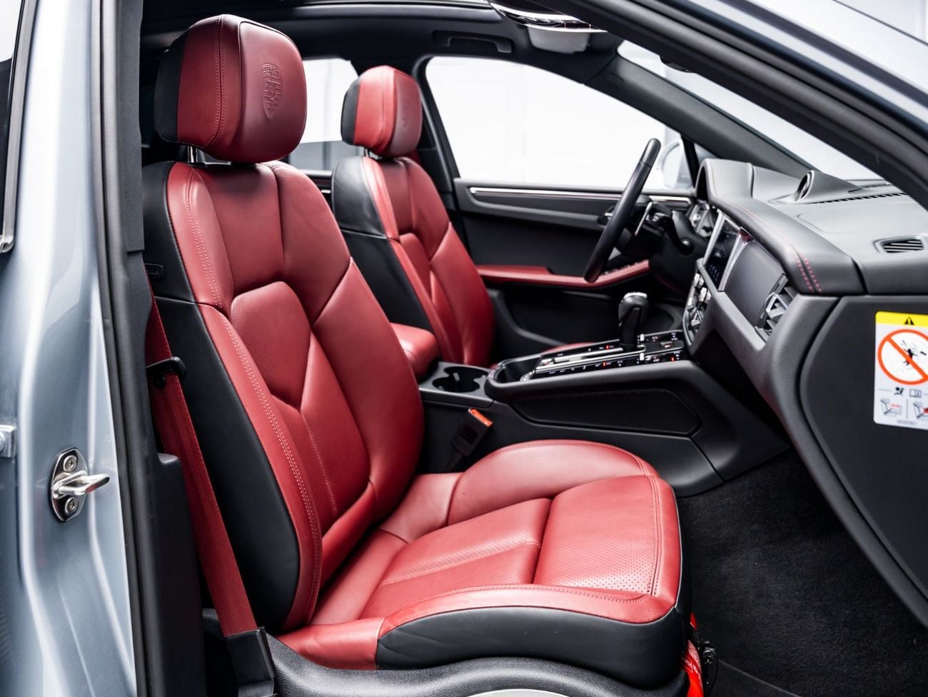 Porsche Macan STD SUMMER STARTS NOW | EXCLUSIVE DEAL BY BLACKLINE, 2023 Porsche Macan, Porsche Warranty, GCC