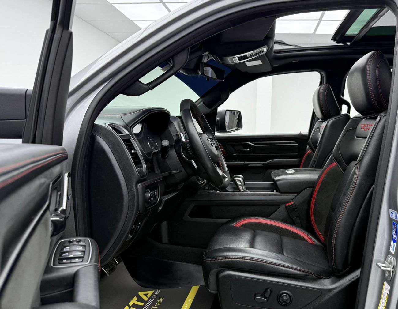 رام 1500 TRX 2022 Dodge RAM TRX(Supercharged), One Year Unlimited KM Warranty, Full Agency Service History, Gcc