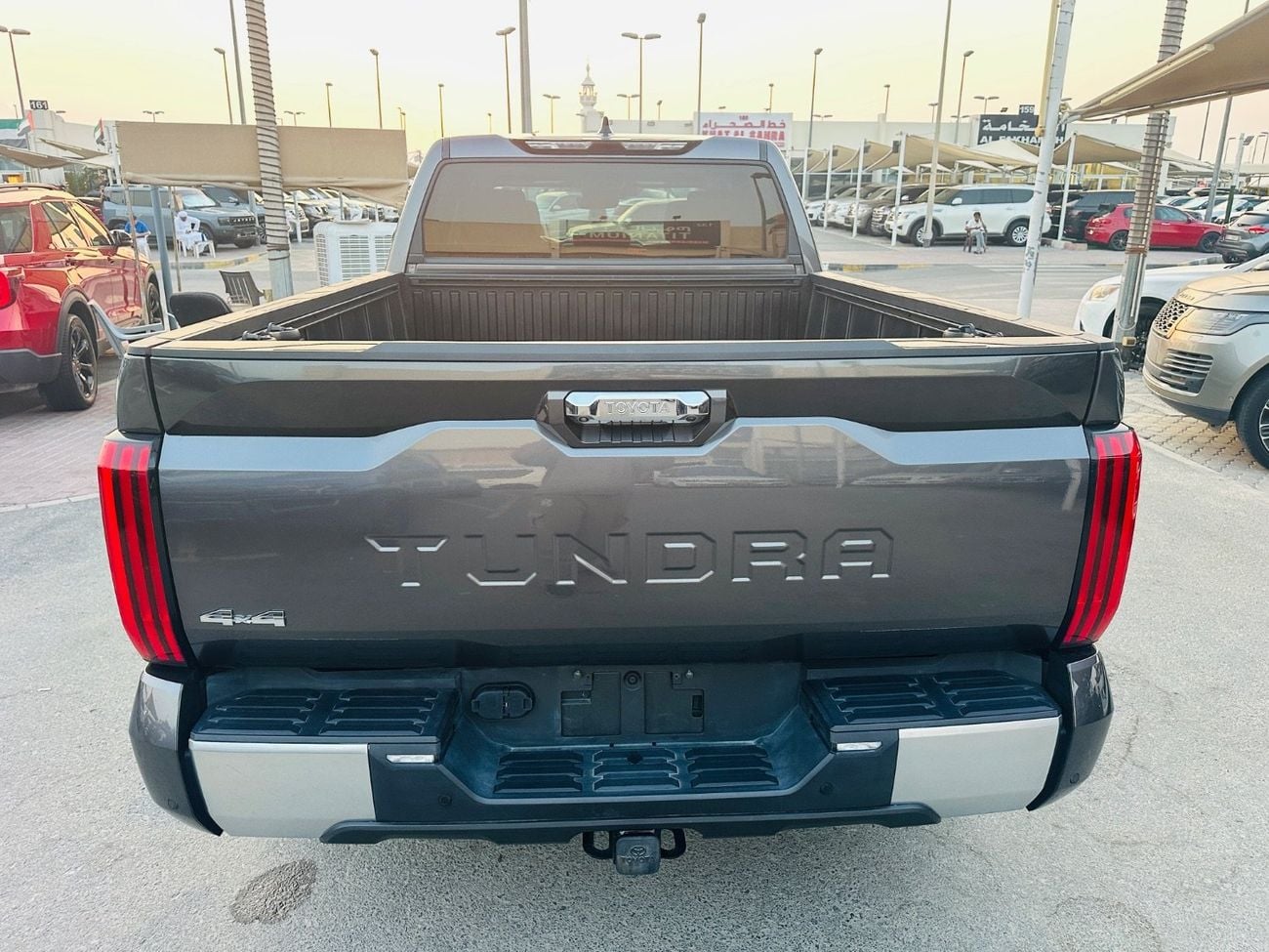 Toyota Tundra SR (NON GCC)