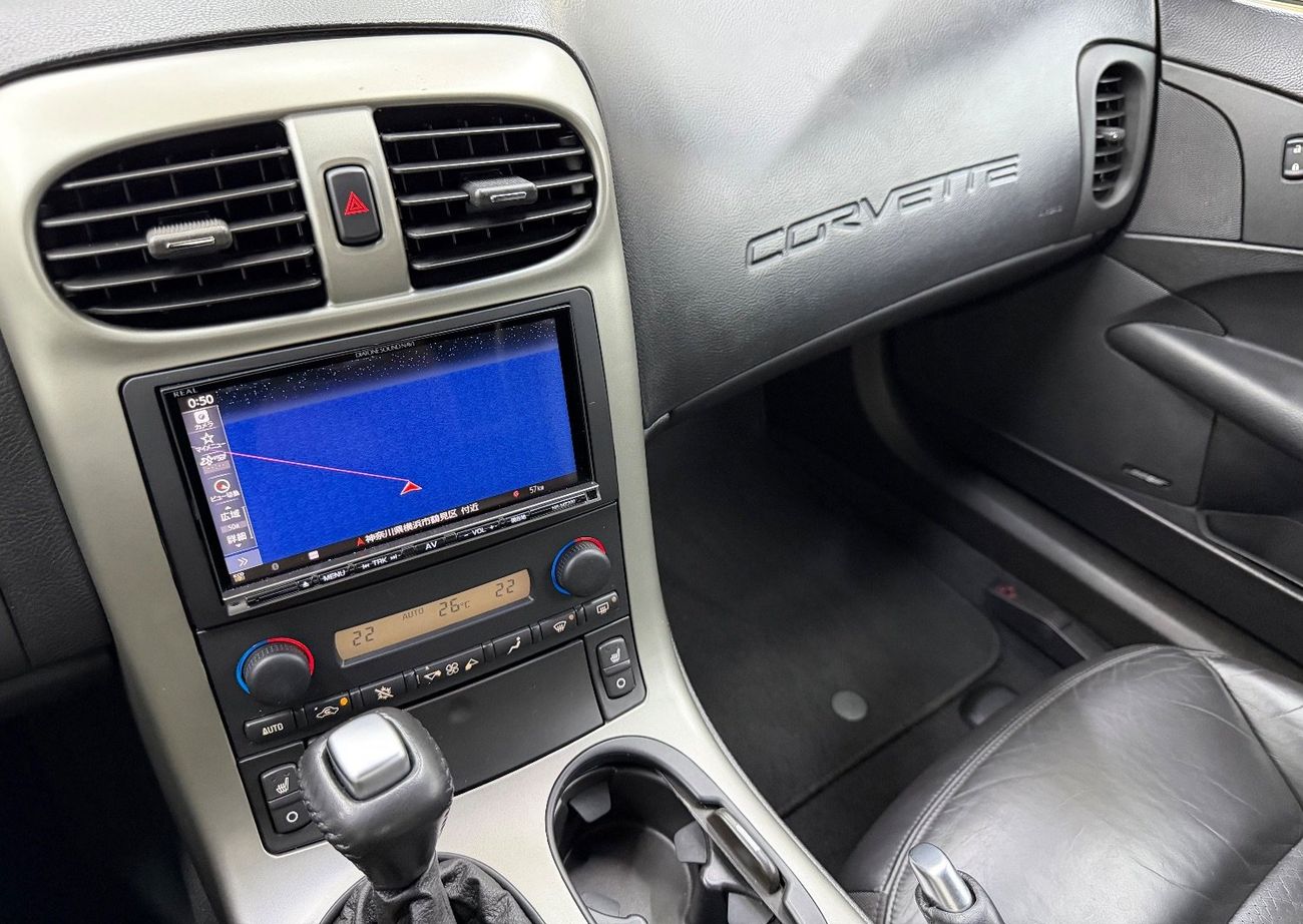 شيفروليه كورفت Original paint .. LS2 .. Perfect Condition .. Japan import ..