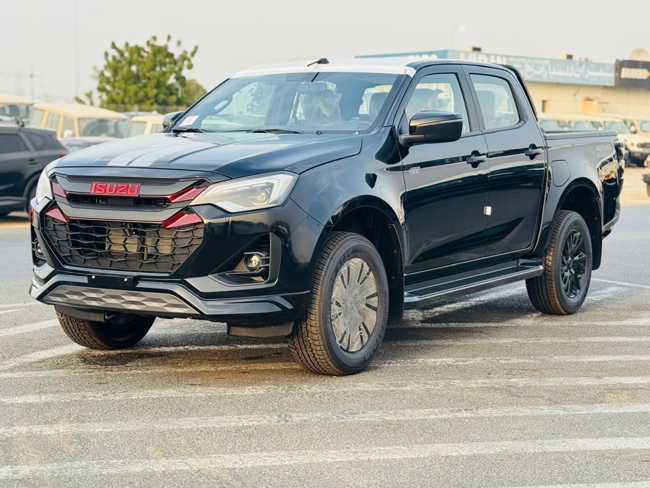 إيسوزو D ماكس 3.0L Crew Cab 4WD GT