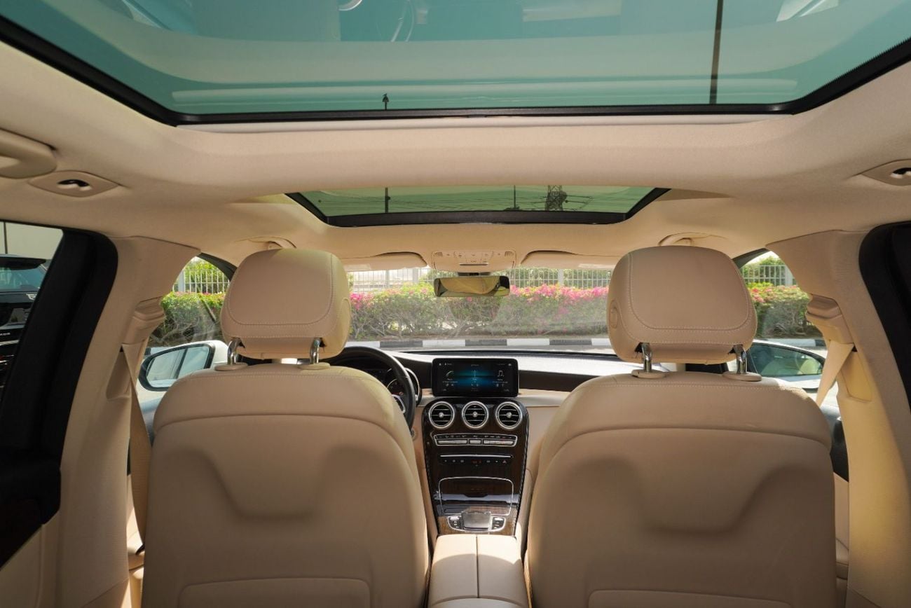 مرسيدس بنز GLC 300 AMG 2.0L