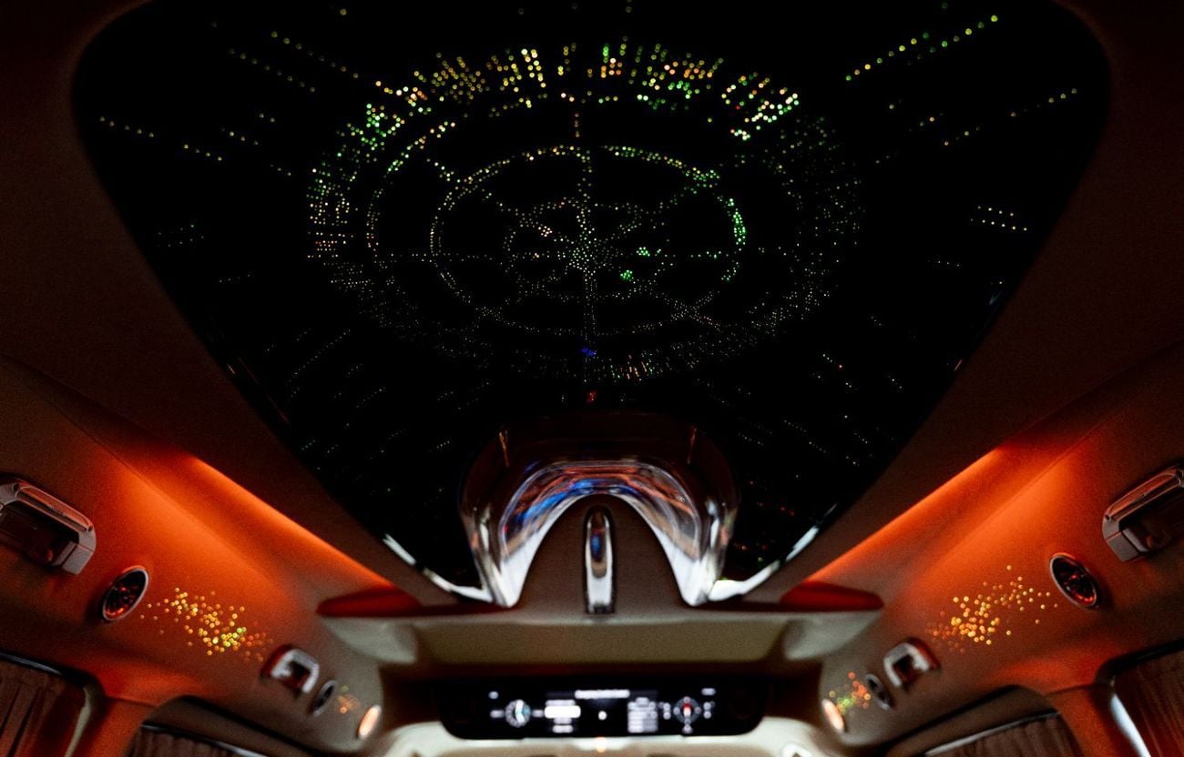 مرسيدس بنز V 300 1 of 28 Magellan Edition | 2 Year Interior Warranty