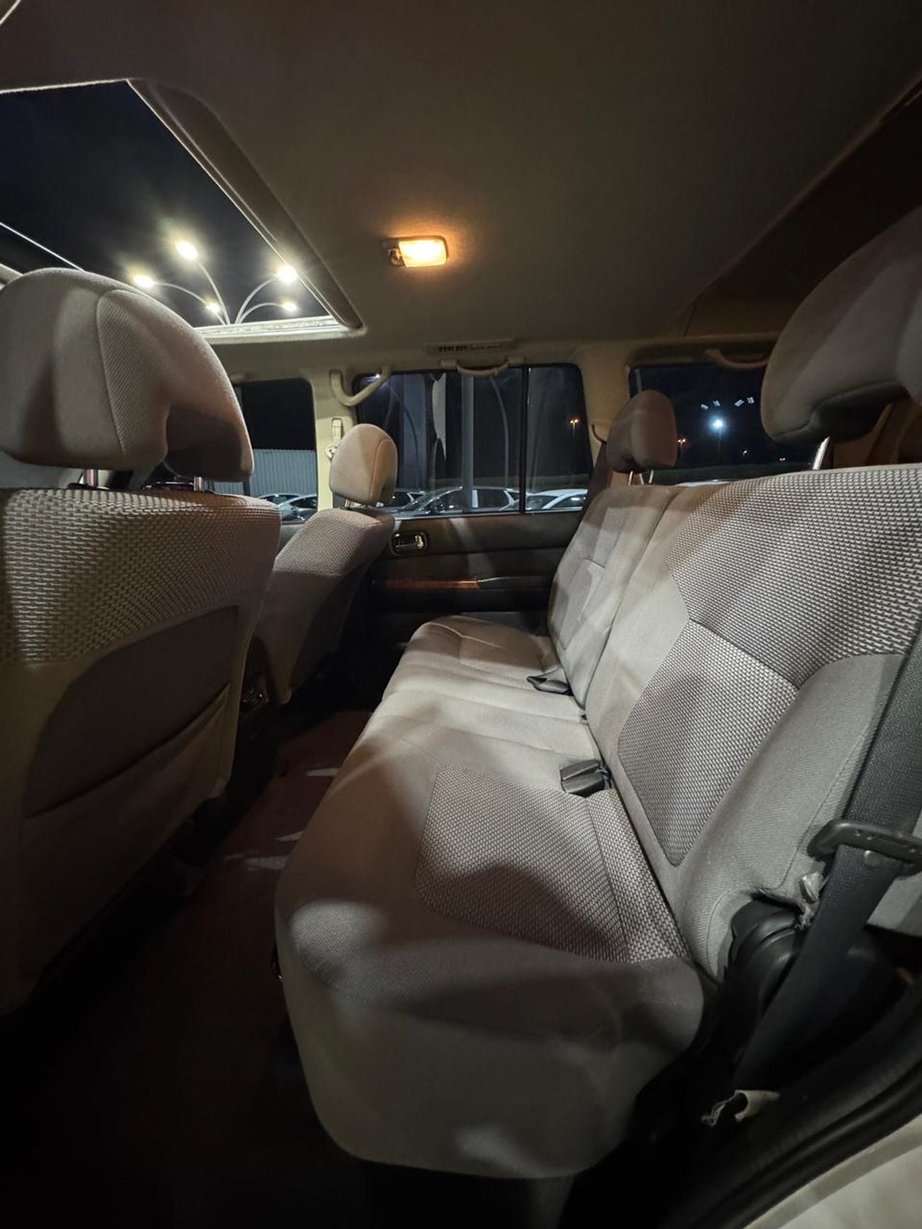 نيسان باترول سفاري Safari 4.8L A/T