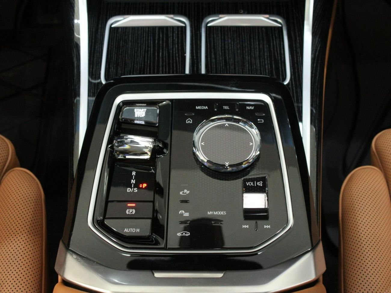 BMW 740i | BMW 740i - V6