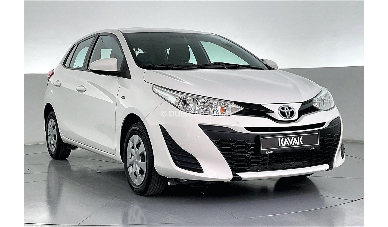 Toyota Yaris SE / E
