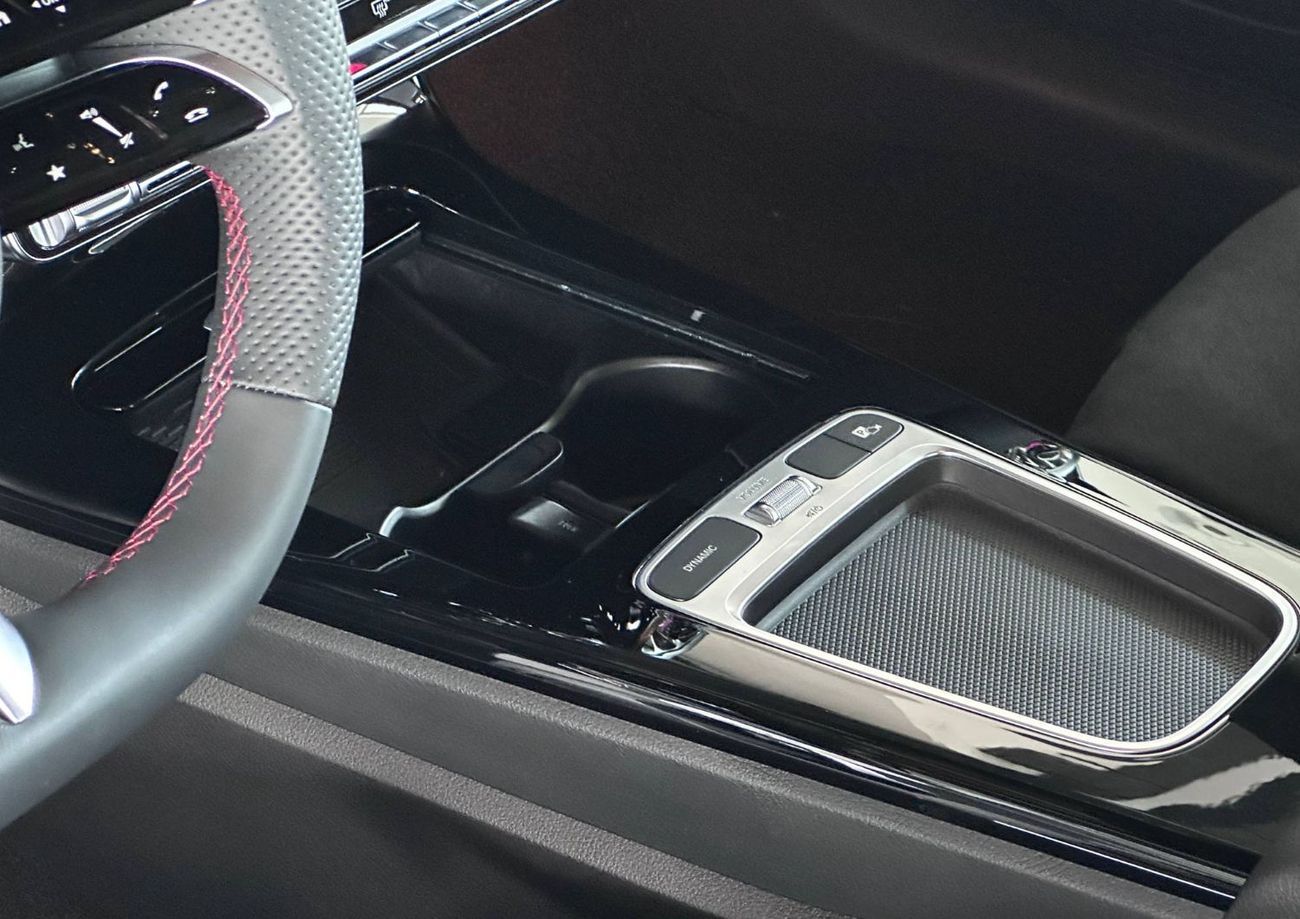 مرسيدس بنز A 200 Hatchback Std 2.0L